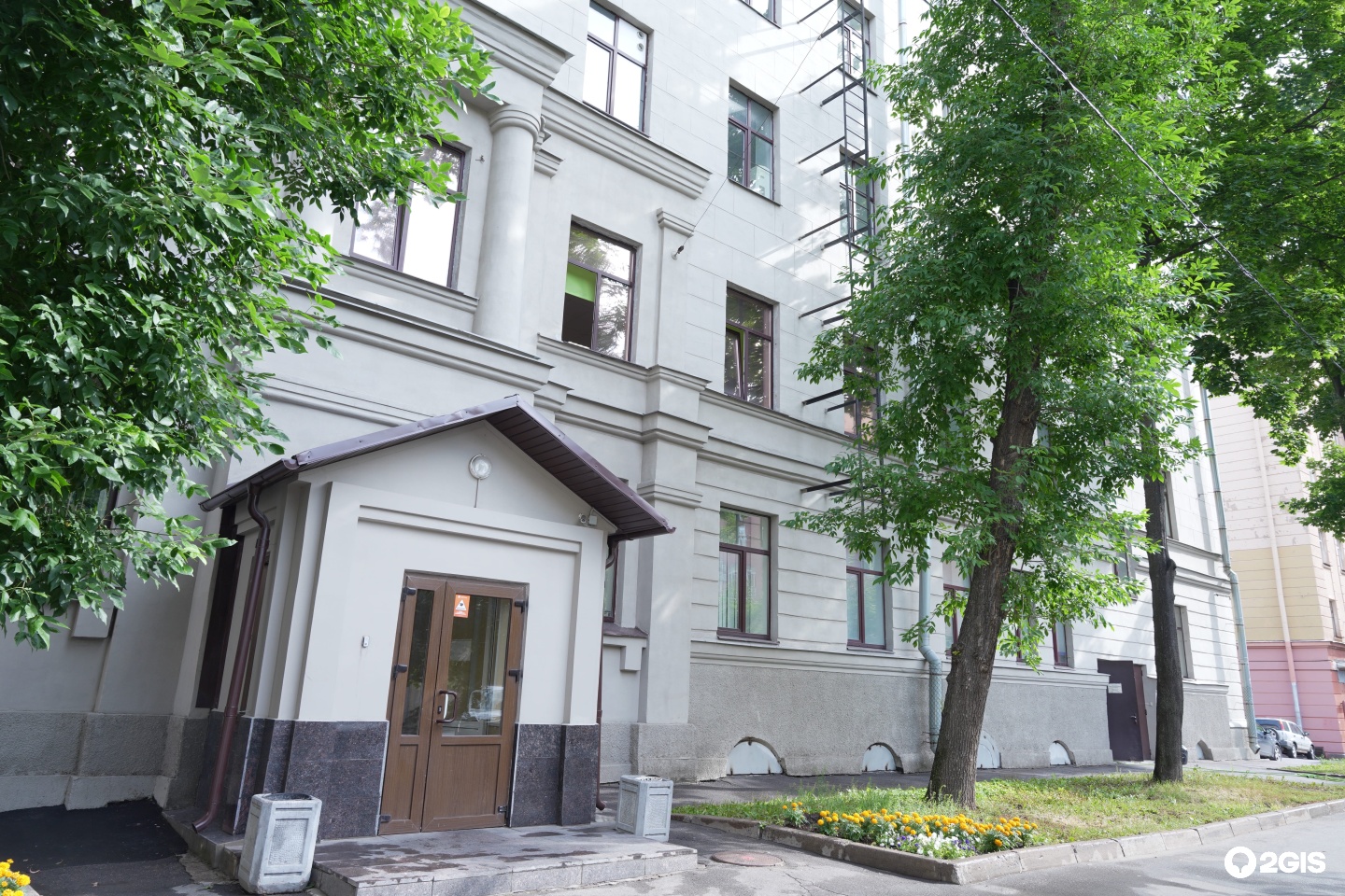 Кузнецовская 19